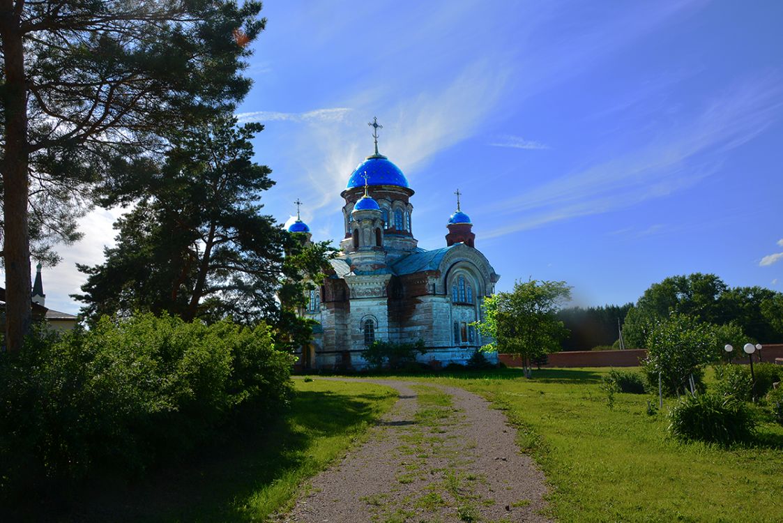 Верхтеченский Троицкий женский монастырь, Верхняя Теча (Катайский район, Курганская область). фасады