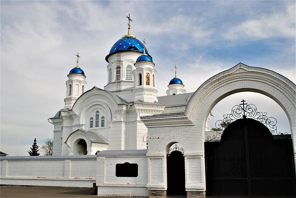 фасады. Верхтеченский Троицкий женский монастырь, Верхняя Теча (Катайский район, Курганская область)