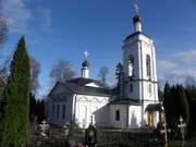 Середниково. Алексия, митрополита Московского, церковь