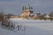 Васильевское. Ансамбль церквей Троицы, Николая Чудотворца и Грузинской иконы Божией Матери