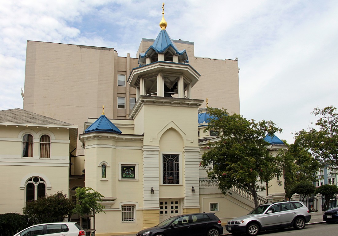 Собор Троицы Живоначальной, Сан-Франциско (Калифорния, США). фасады