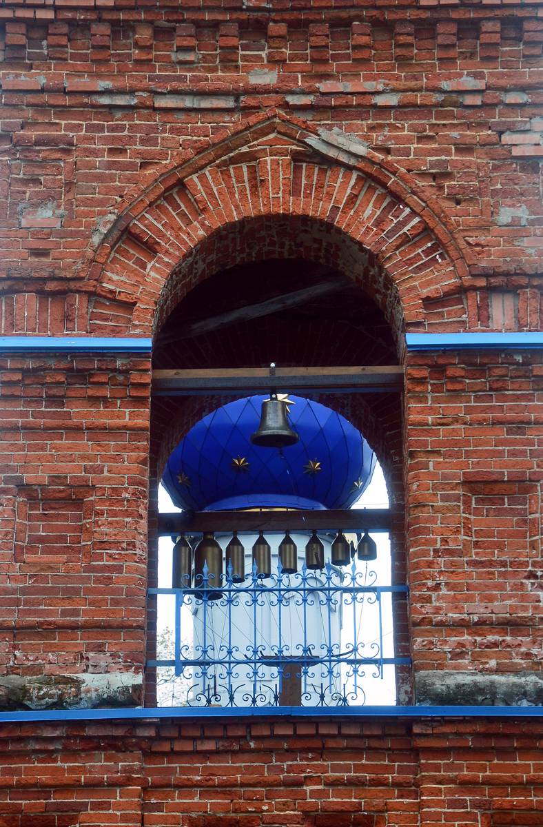 Церковь Грузинской иконы Божией Матери, Горбасьево (Конаковский район, Тверская область). архитектурные детали