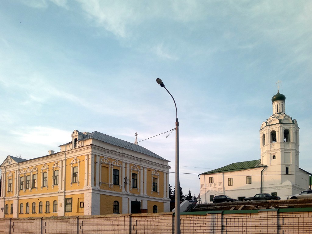Вахитовский район. Иоанно-Предтеченский монастырь. фасады