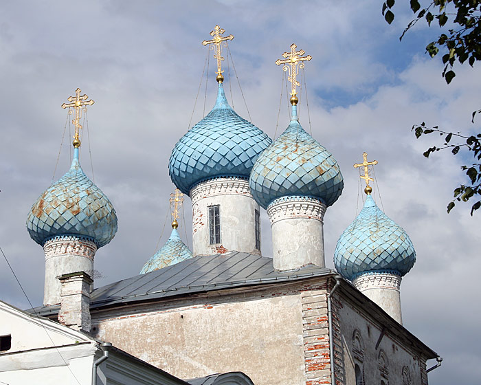 Кесова Гора. Церковь Николая Чудотворца. архитектурные детали, Пятиглавие