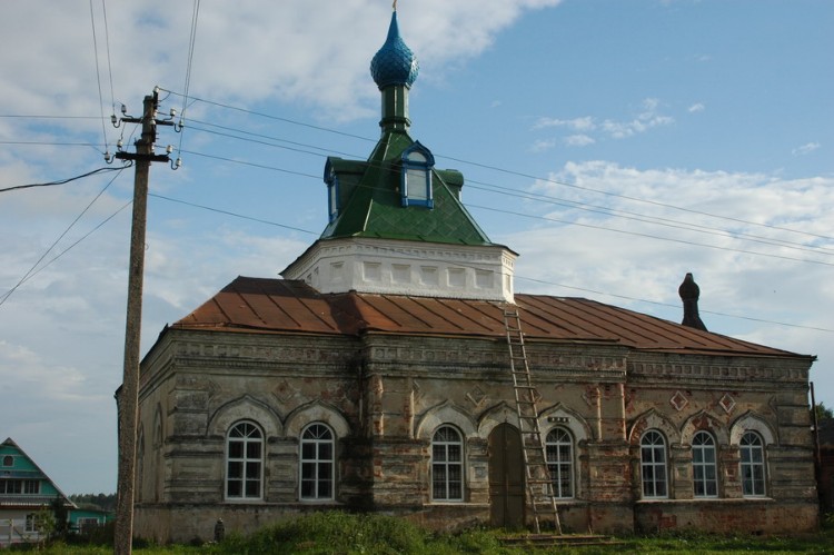 Церковь Иоанна Милостивого, Княжиха (Бежецкий район, Тверская область). общий вид в ландшафте