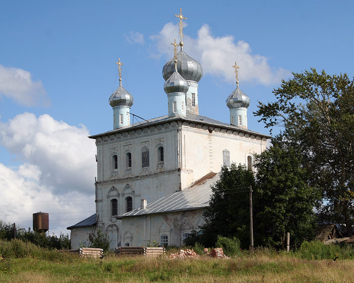 Сукромны. Церковь Тихвинской иконы Божией Матери. фасады