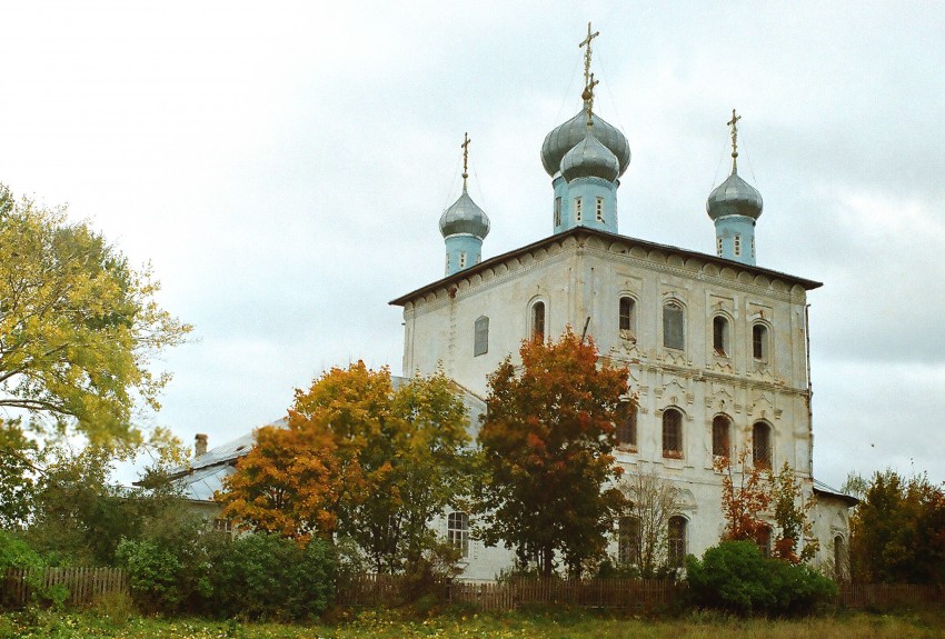 Сукромны. Церковь Тихвинской иконы Божией Матери. фасады