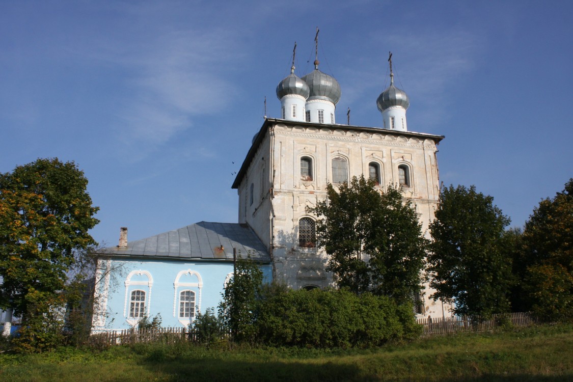 Церковь Тихвинской иконы Божией Матери, Сукромны (Бежецкий район, Тверская область). фасады