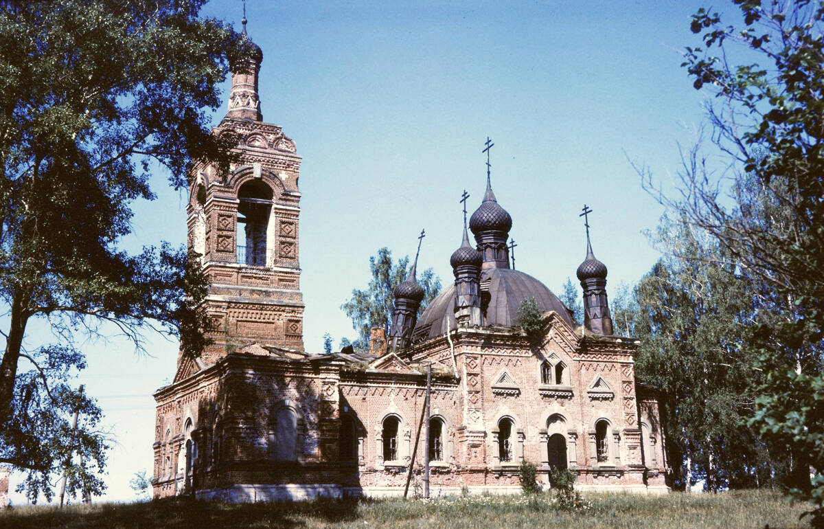 Церковь Казанской иконы Божией Матери, Корзино (Савинский район, Ивановская область). фасады