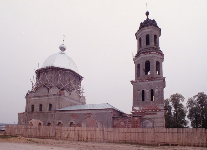 Южа. Церковь Смоленской иконы Божией матери в Старой Юже. фасады