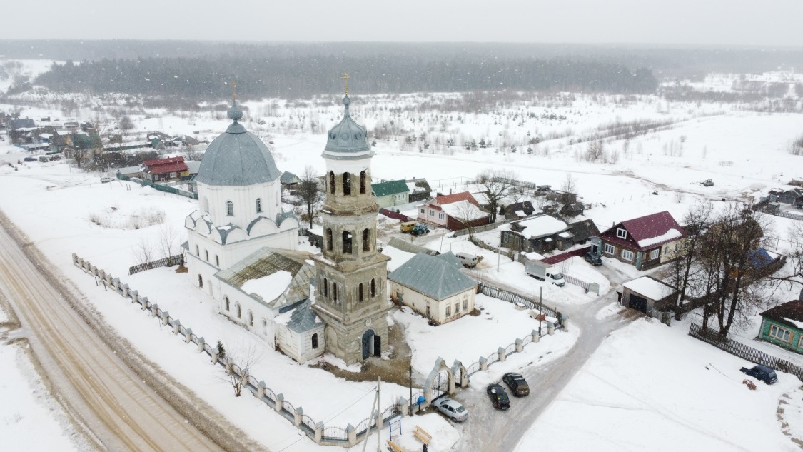 Церковь Смоленской иконы Божией матери в Старой Юже, Южа (Южский район, Ивановская область). общий вид в ландшафте