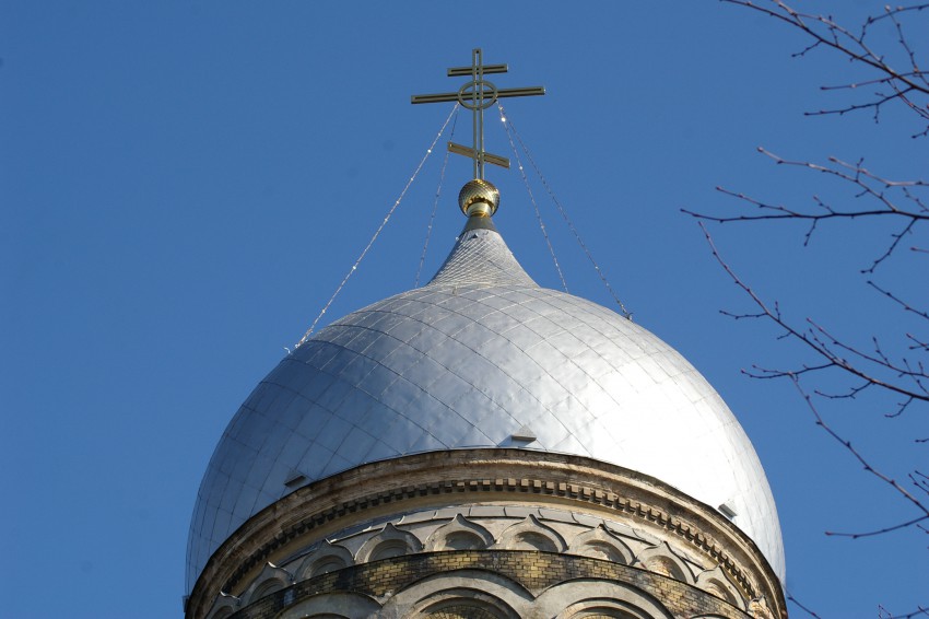 Рига. Собор Троицы Живоначальной. архитектурные детали, Главный купол собора.