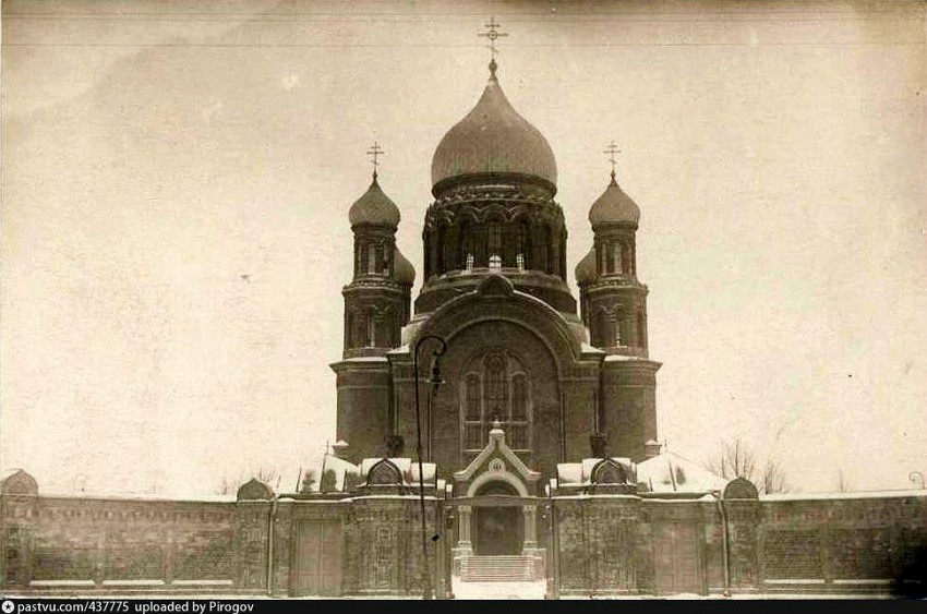 Рига. Собор Троицы Живоначальной. архивная фотография, 1905—1918 год фото с сайта https://pastvu.com/p/437775