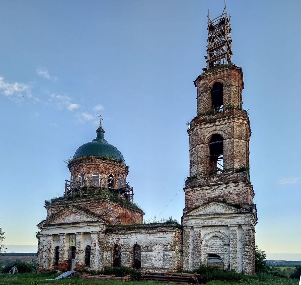 Церковь Михаила Архангела, Ратунино (Лысковский район, Нижегородская область). фасады