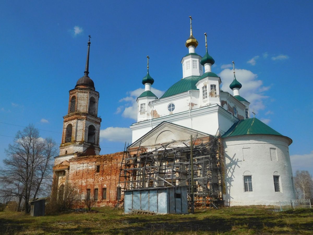Церковь Троицы Живоначальной, Троицкое (Княгининский район, Нижегородская область). фасады