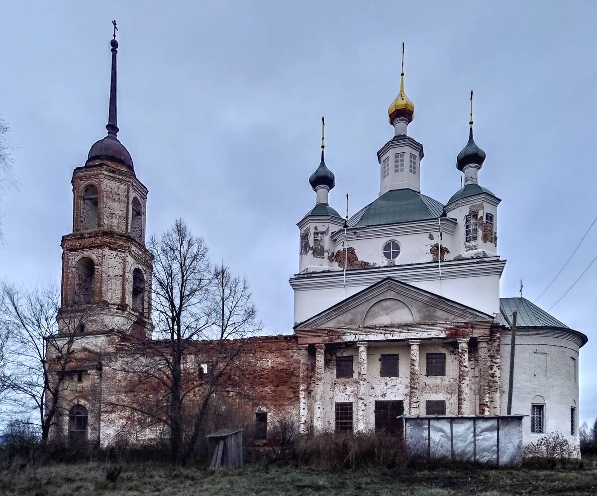 Церковь Троицы Живоначальной, Троицкое (Княгининский район, Нижегородская область). фасады