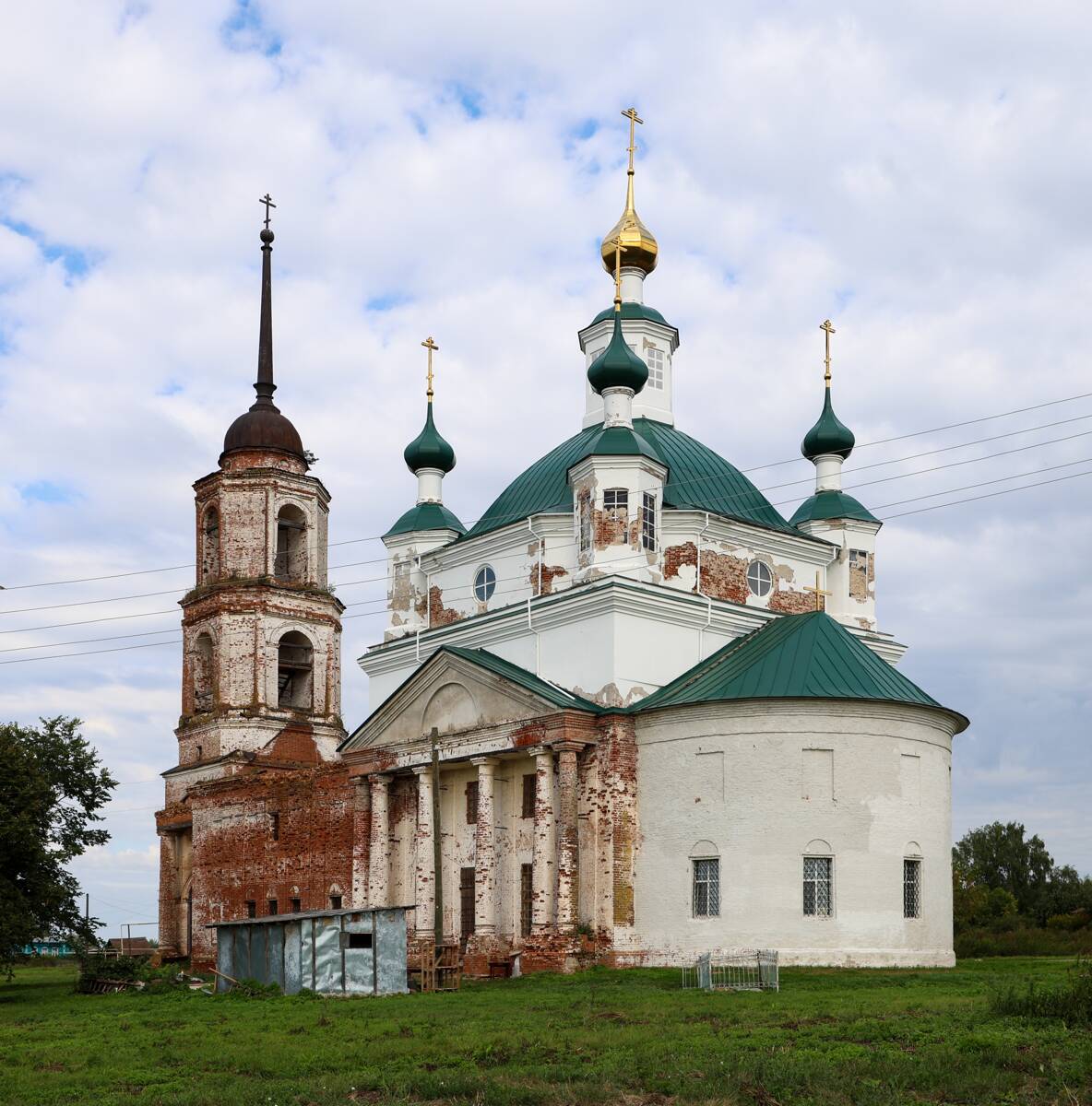 Церковь Троицы Живоначальной, Троицкое (Княгининский район, Нижегородская область). фасады