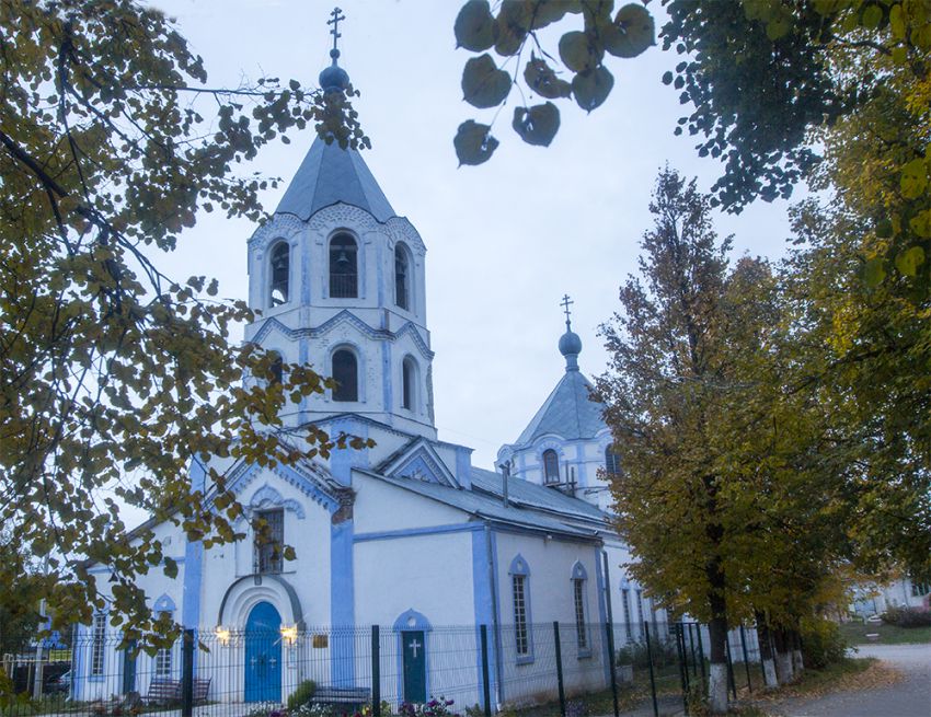 Княгинино. Церковь Успения Пресвятой Богородицы. фасады