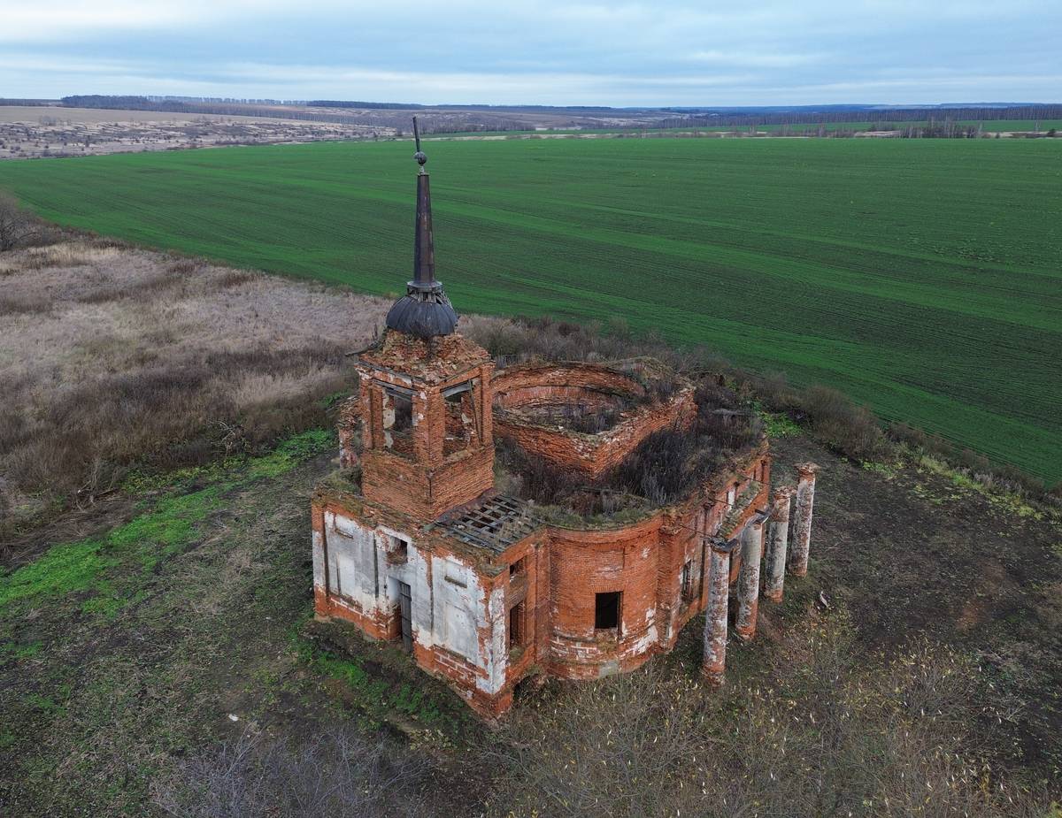 Церковь Казанской иконы Божией Матери, Нутренка (Княгининский район, Нижегородская область). фасады