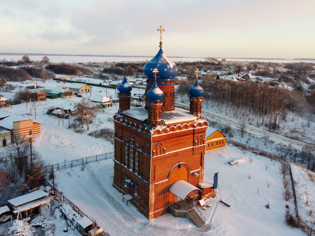 Церковь Владимирской иконы Божией Матери, Никольское (Лысковский район, Нижегородская область). общий вид в ландшафте