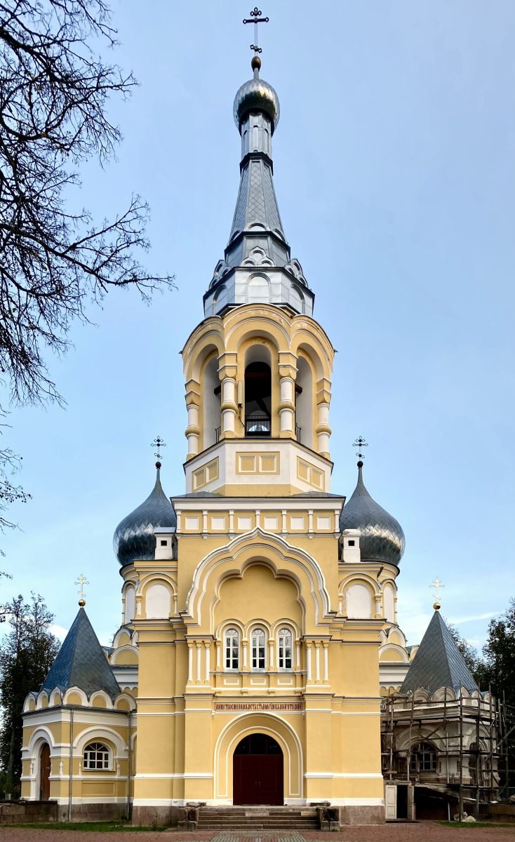 Церковь Рождества Пресвятой Богородицы (новая), Пенино (Сланцевский район, Ленинградская область). фасады, Западный фасад