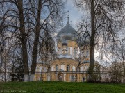 Церковь Рождества Пресвятой Богородицы (новая) - Пенино - Сланцевский район - Ленинградская область