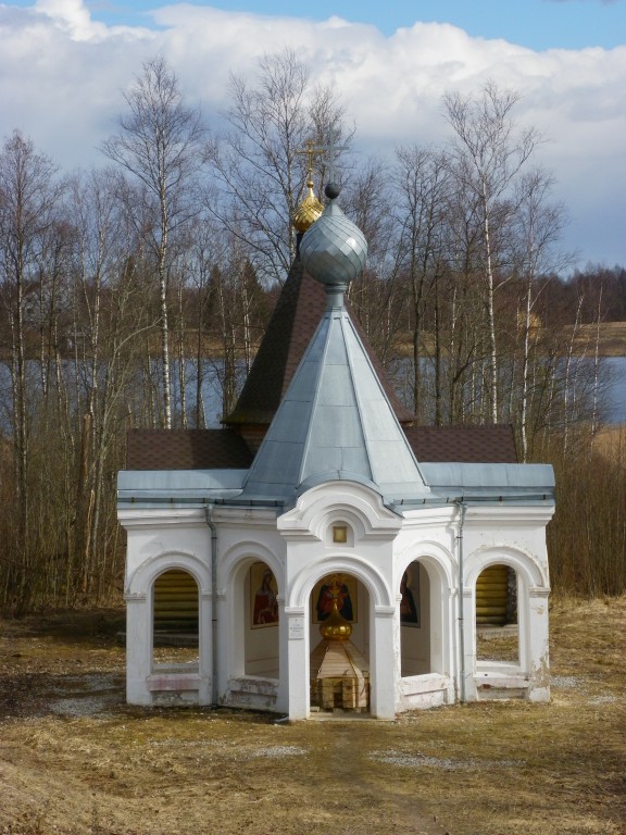 Часовня Параскевы Пятницы, Пенино (Сланцевский район, Ленинградская область). фасады
