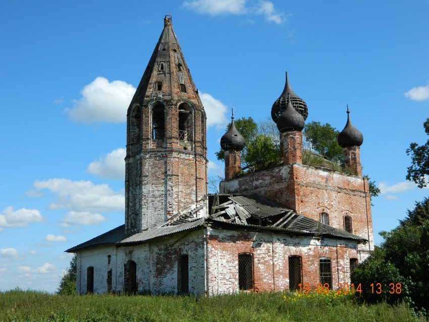 Церковь Николая Чудотворца, Семёно-Сарское (Комсомольский район, Ивановская область). фасады