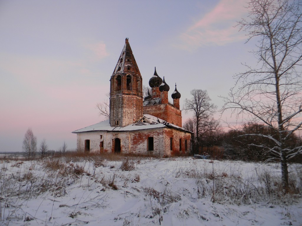Церковь Николая Чудотворца, Семёно-Сарское (Комсомольский район, Ивановская область). фасады