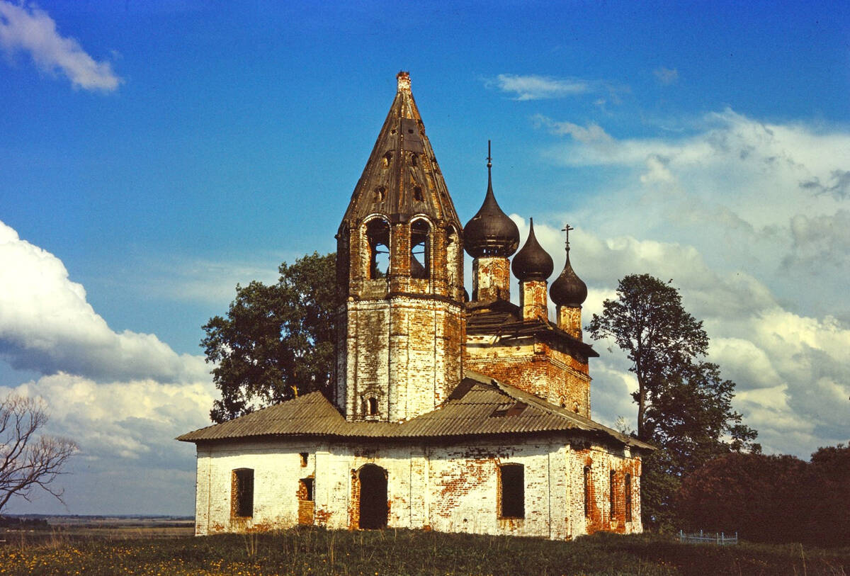 Церковь Николая Чудотворца, Семёно-Сарское (Комсомольский район, Ивановская область). фасады