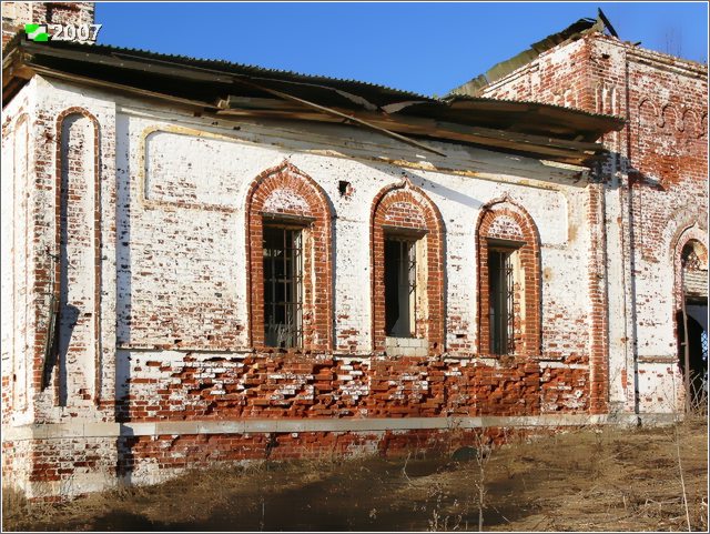 Смолино. Церковь Михаила Архангела. архитектурные детали, Южный фасад трапезной