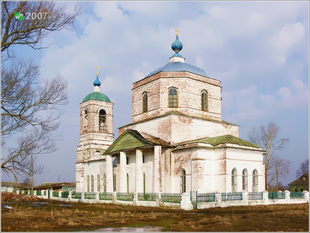 Церковь Троицы Живоначальной, Заястребье (Судогодский район, Владимирская область). фасады, Вид с юго-востока