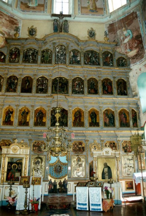 Церковь Троицы Живоначальной, Заястребье (Судогодский район, Владимирская область). интерьер и убранство, главный иконостас