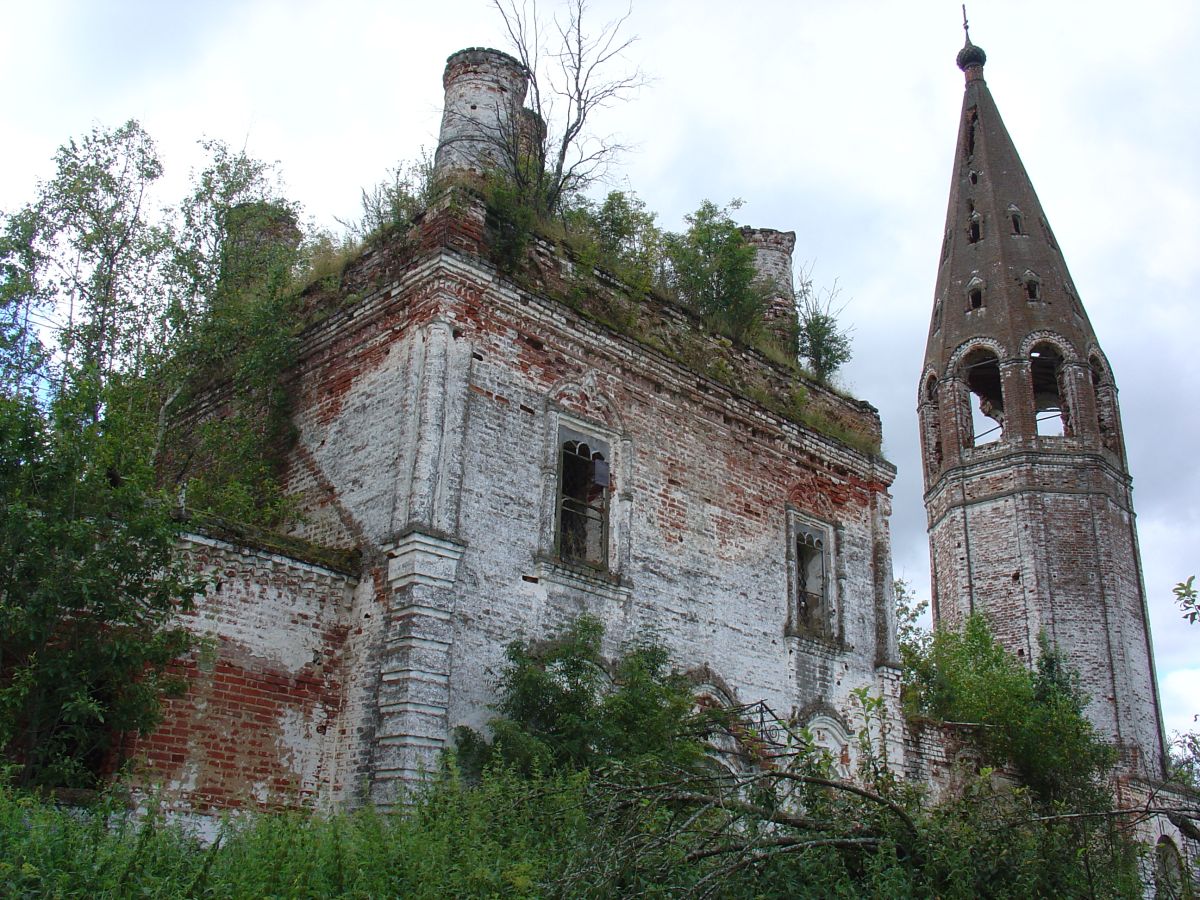 Сотницы. Церковь Успения Пресвятой Богородицы. архитектурные детали