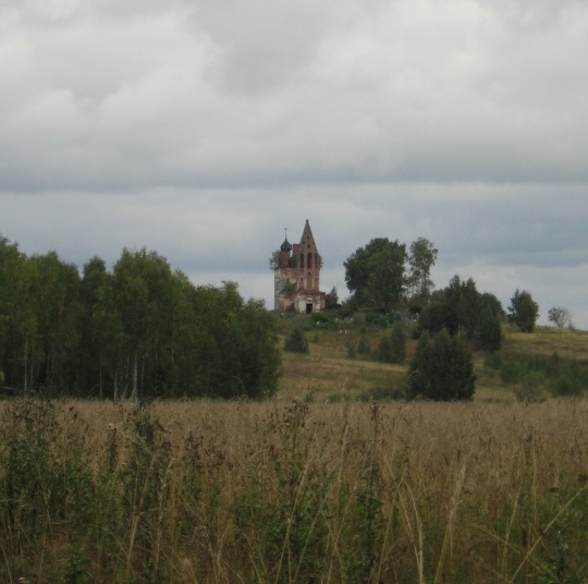 Церковь Покрова Пресвятой Богородицы, Осоево (Ростовский район, Ярославская область). общий вид в ландшафте
