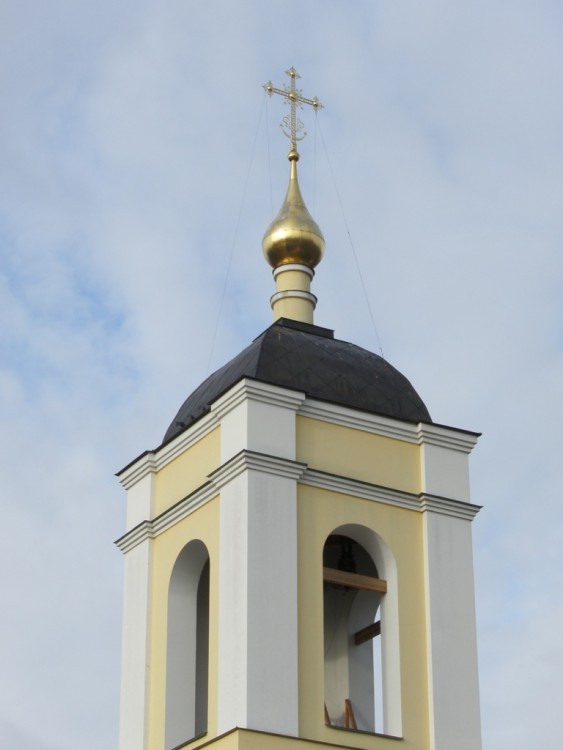 Церковь Покрова Пресвятой Богородицы (Всех Святых) на Кокуевском кладбище, Сергиев Посад (Сергиево-Посадский городской округ, Московская область). архитектурные детали, Завершение колокольни