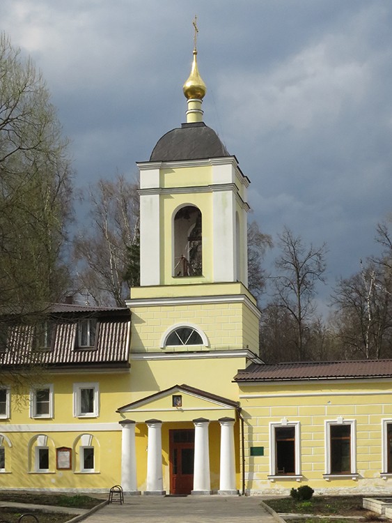 Церковь Покрова Пресвятой Богородицы (Всех Святых) на Кокуевском кладбище, Сергиев Посад (Сергиево-Посадский городской округ, Московская область). архитектурные детали, Колокольня