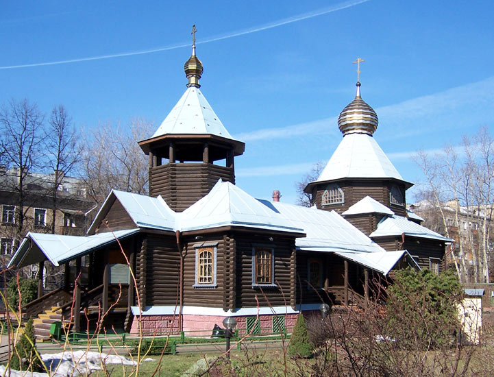 Церковь Иннокентия, митрополита Московского, Люберцы (Люберецкий городской округ, гг. Лыткарино, Котельники, Московская область). общий вид в ландшафте