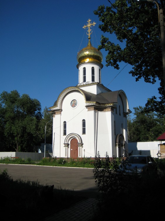 Храм-часовня Ксении Петербургской на Кузьминском кладбище, Выхино-Жулебино (Юго-Восточный административный округ (ЮВАО), г. Москва). фасады