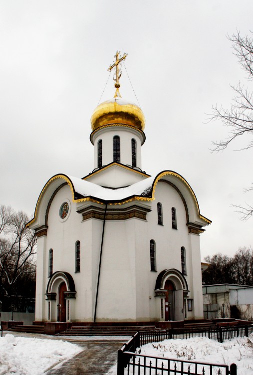 Храм-часовня Ксении Петербургской на Кузьминском кладбище, Выхино-Жулебино (Юго-Восточный административный округ (ЮВАО), г. Москва). фасады