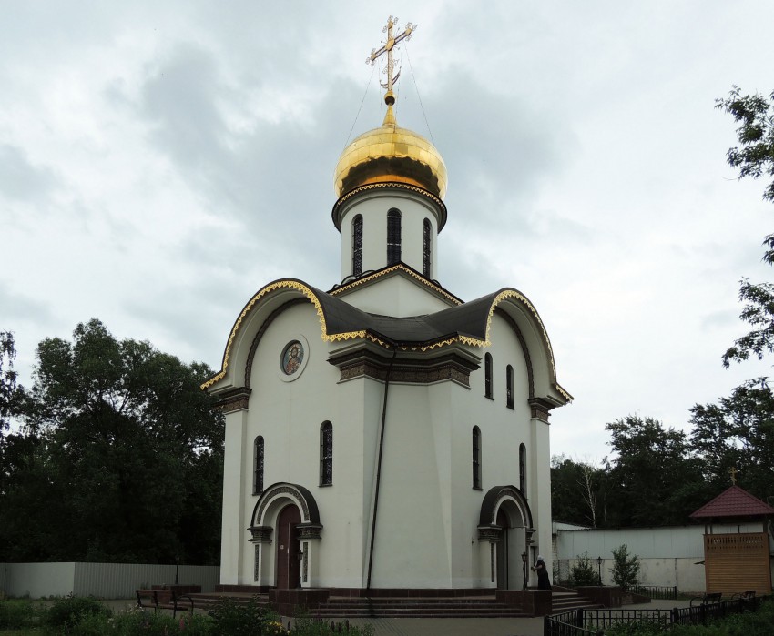 Храм-часовня Ксении Петербургской на Кузьминском кладбище, Выхино-Жулебино (Юго-Восточный административный округ (ЮВАО), г. Москва). фасады