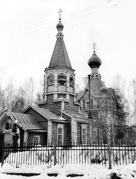 Церковь Троицы Живоначальной в Наташине, Люберцы (Люберецкий городской округ, гг. Лыткарино, Котельники, Московская область). фасады