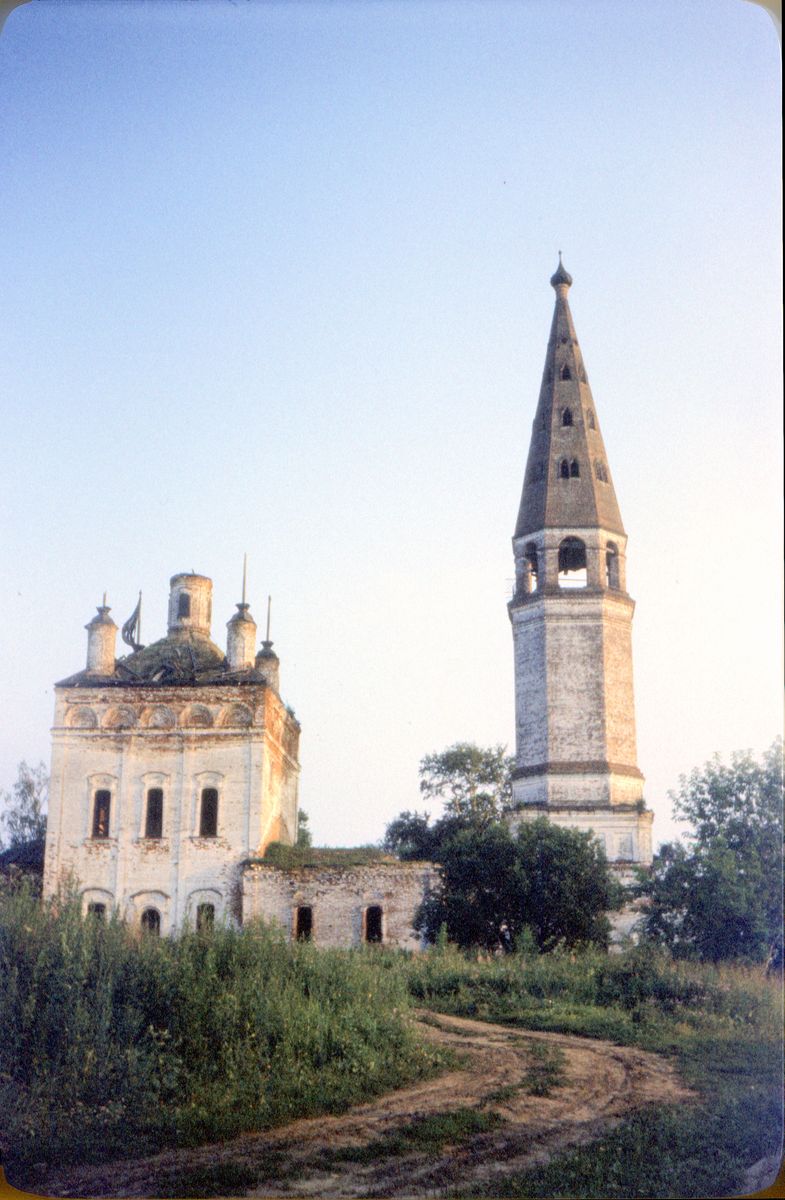 фасады. Церковь Иоанна Предтечи, Шухомош (Фурмановский район, Ивановская область)
