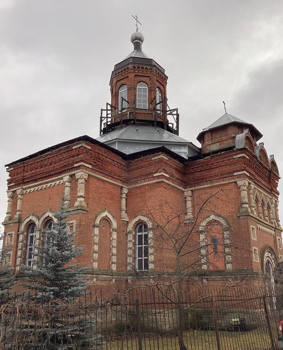 Вид с северо-запада, фасады. Церковь Петра и Павла, Иваньково (Ясногорский район, Тульская область)