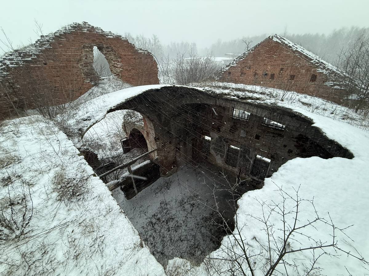 Церковь Иоанна Богослова, Богословское (Ясногорский район, Тульская область). фасады, Вид с северо-запада на основной объем