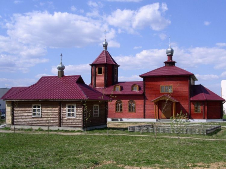 Вязьма-Брянская. Церковь Александра Невского. фасады, вид с юга
