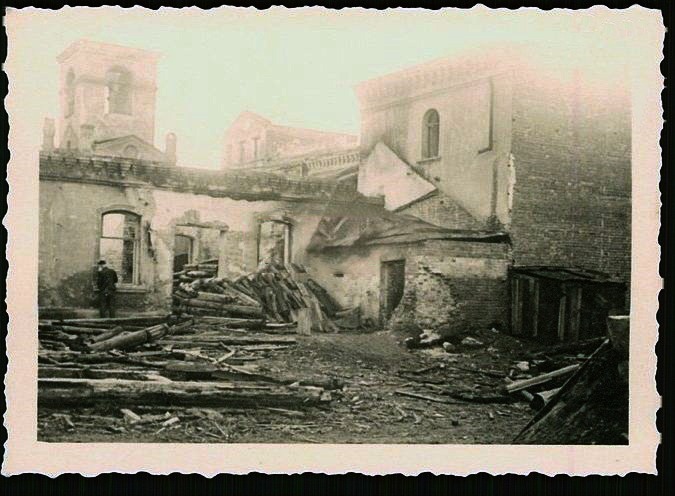 Фото 1941 г. с аукциона e-bay.de, архивная фотография. Домовая церковь Смоленской иконы Божией Матери при бывшем женском епархиальном училище, Ржев (Ржевский район и г. Ржев, Тверская область)