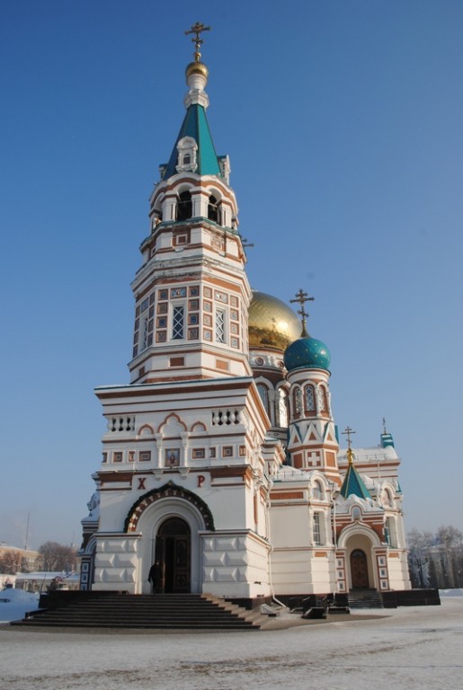 Кафедральный собор Успения Пресвятой Богородицы (новый), Омск (Омск, город, Омская область). фасады,  
