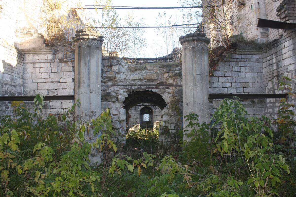 Церковь Вознесения Господня быв. Вознесенского женского монастыря, Старица (Старицкий район, Тверская область). интерьер и убранство