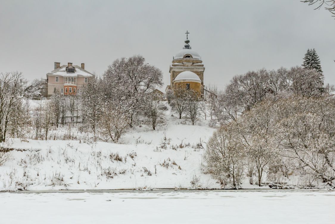 Торжок. Церковь Воскресения Христова. фасады